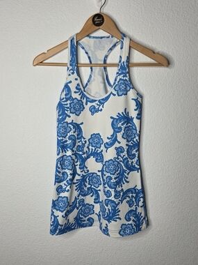 Lululemon Women’s Blue & White Floral Racerback Tank Top, Size 6